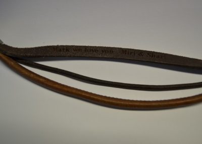 lederarmband-gravur